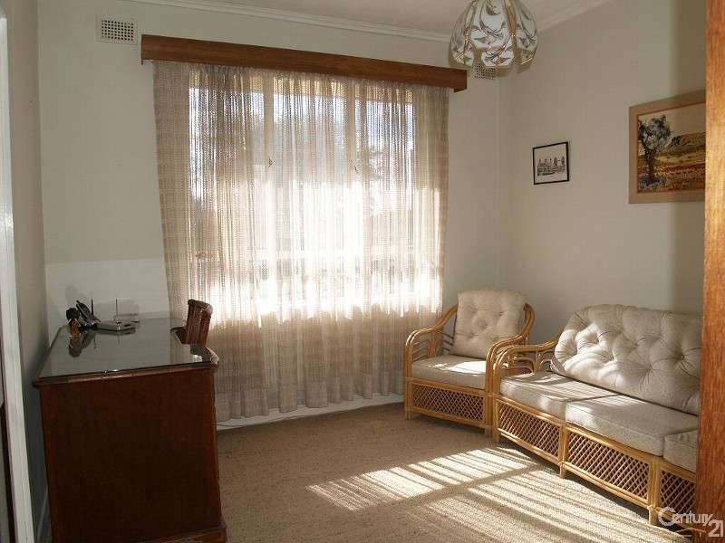 19 Taunton Ave, Enfield SA 5085