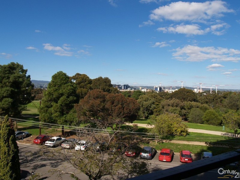 7/150 Strangways Tce, North Adelaide SA 5006