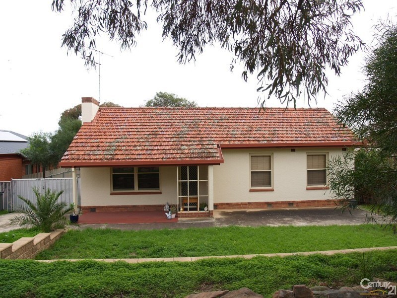 17 Amber Ave, Clearview SA 5085