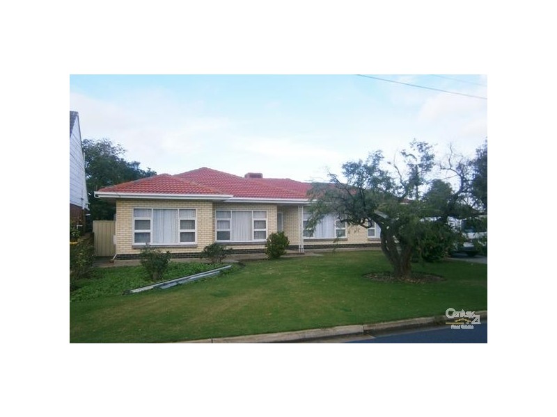 18 Baltic Avenue, West Beach SA 5024