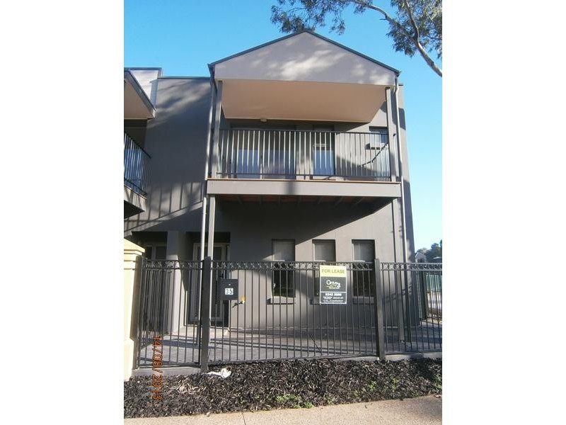 35/8 Fourth Avenue, Mawson Lakes SA 5095