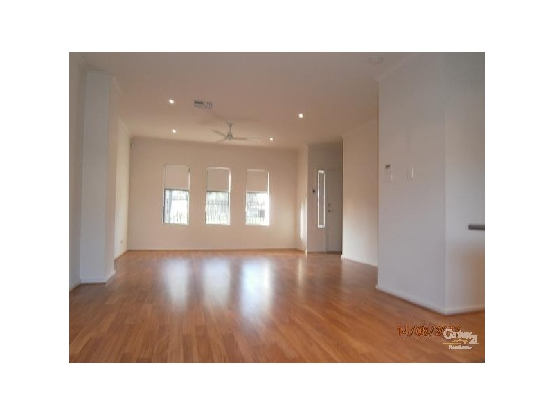 35/8 Fourth Avenue, Mawson Lakes SA 5095