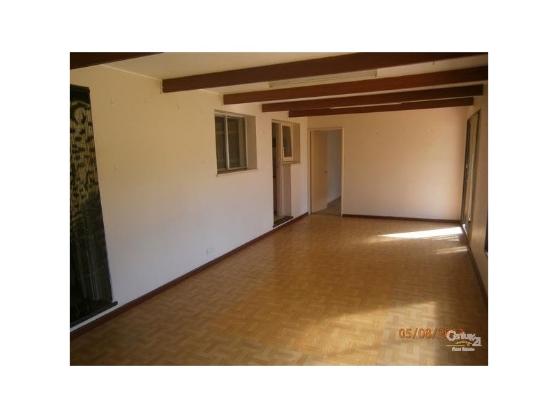 2 Flame Street, Dry Creek SA 5094