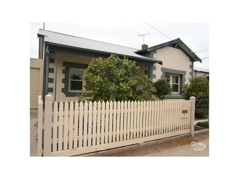 31 Ebor Ave, Mile End SA 5031