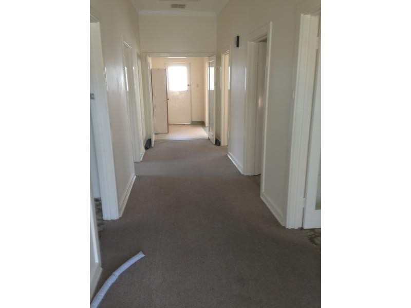2 Garson Avenue, Croydon Park SA 5008