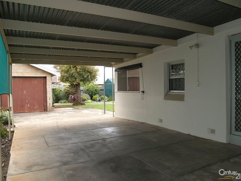 4 Manuel Ave, Blair Athol SA 5084