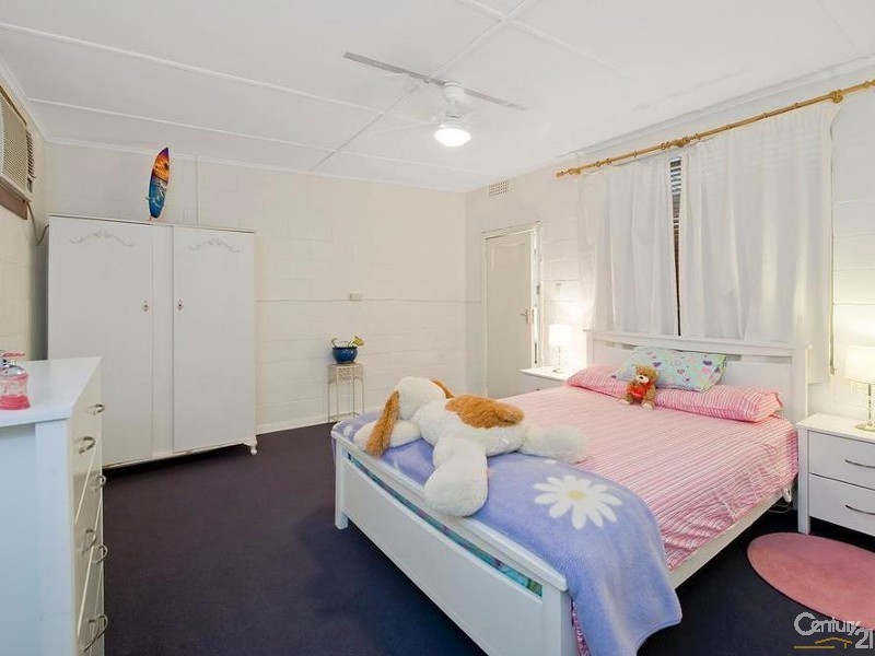 33 Eddy St, Clearview SA 5085