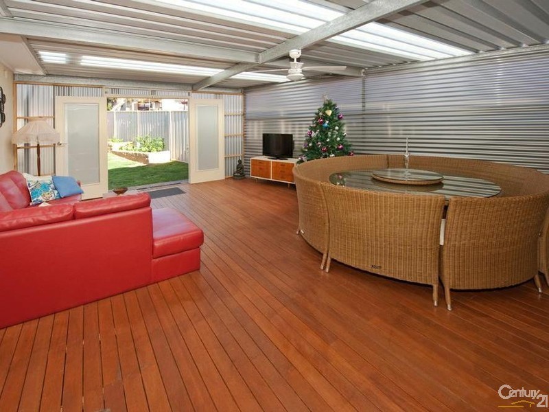 33 Eddy St, Clearview SA 5085