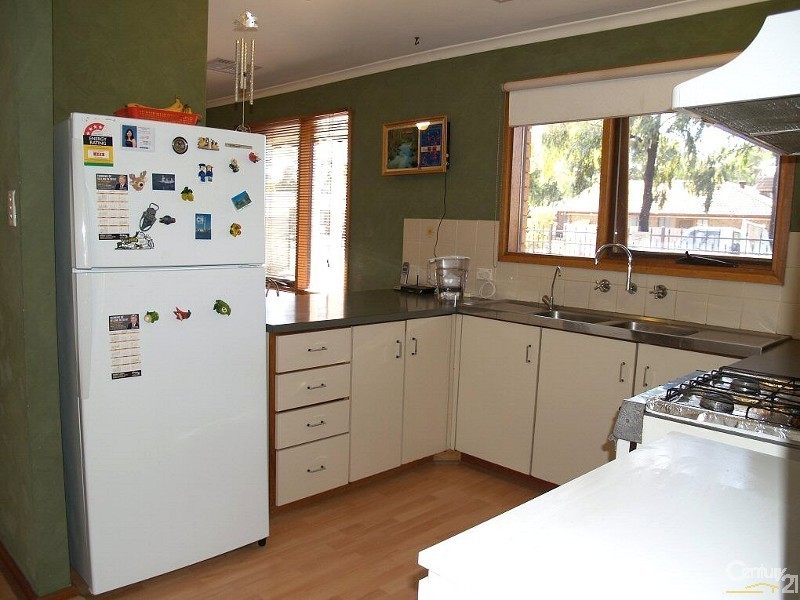 36 Banksia Crescent, Parafield Gardens SA 5107