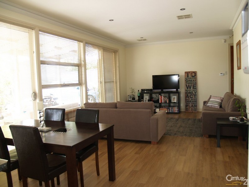 34c Myrtle St, Prospect SA 5082