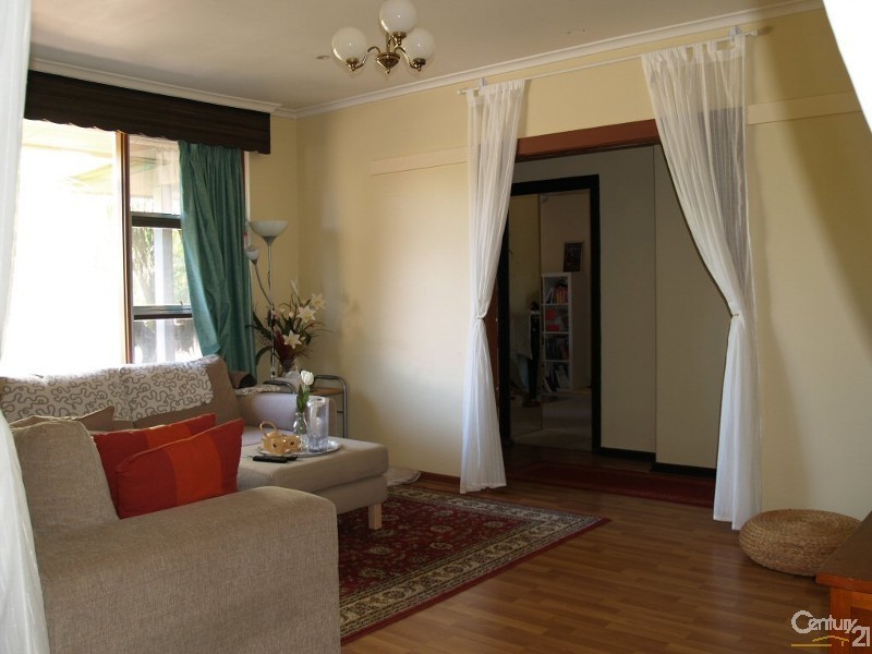 3 Dennis Court, Clarence Gardens SA 5039
