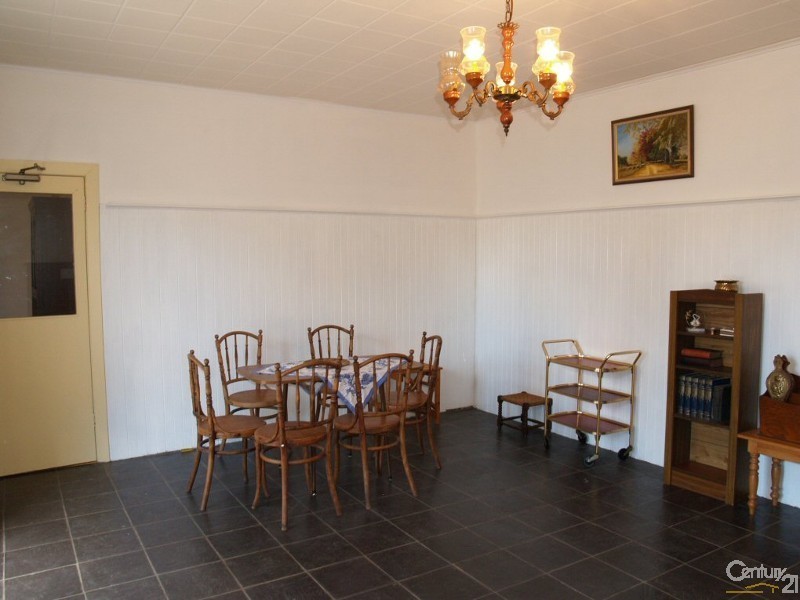 10 Ormond Ave, Clearview SA 5085