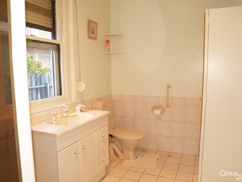 10 Ormond Ave, Clearview SA 5085