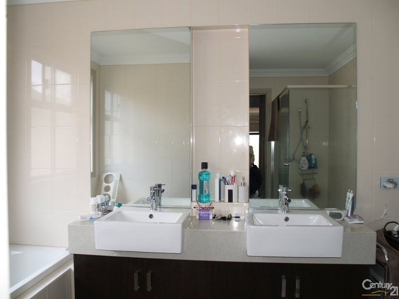 59 Hindmarsh Circuit, Mawson Lakes SA 5095