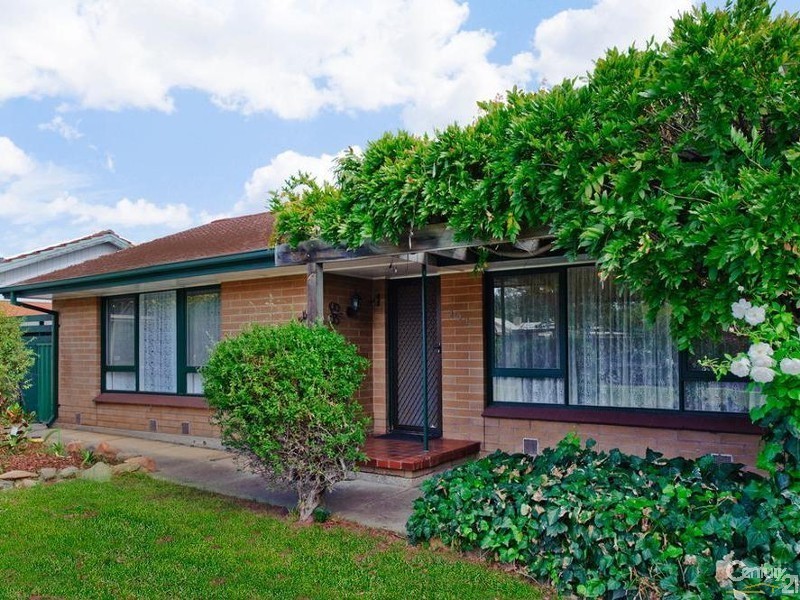 141 Beovich Rd, Ingle Farm SA 5098