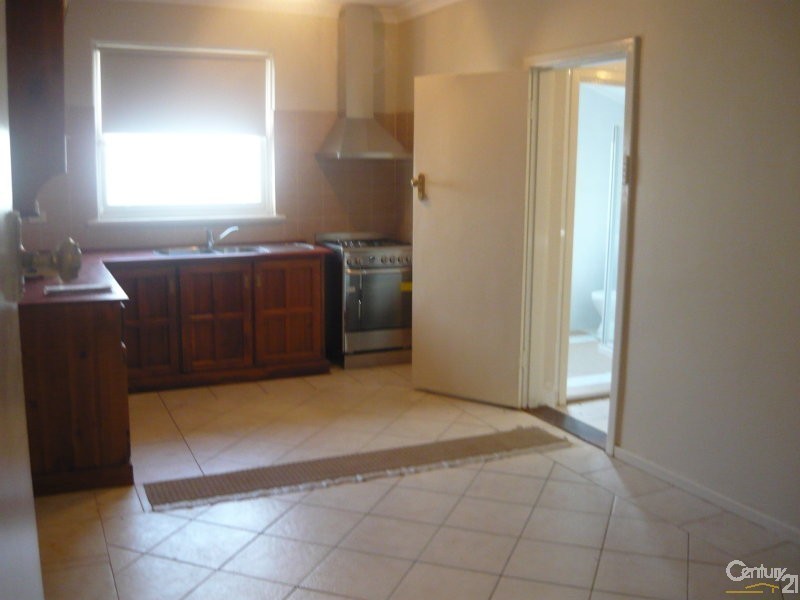 143 Sturt Road, Dover Gardens SA 5048
