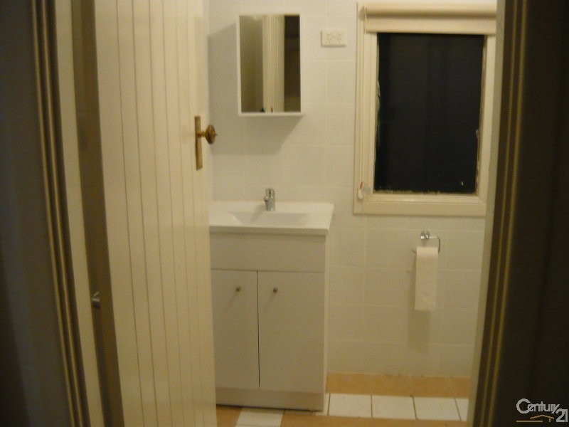 143 Sturt Road, Dover Gardens SA 5048
