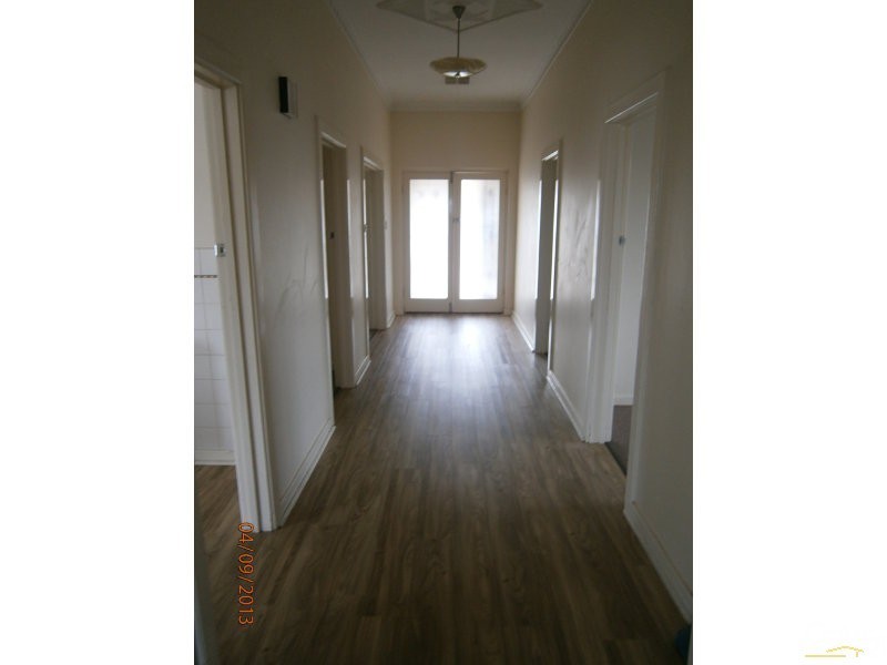 2 Garson Avenue, Croydon Park SA 5008