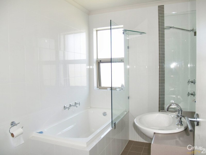 5a Guildford St, Clearview SA 5085