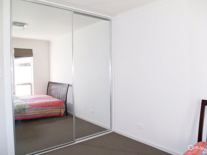 5a Guildford St, Clearview SA 5085