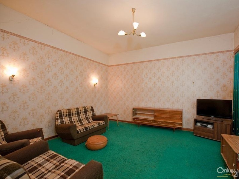 2 Graham Place, Prospect SA 5082