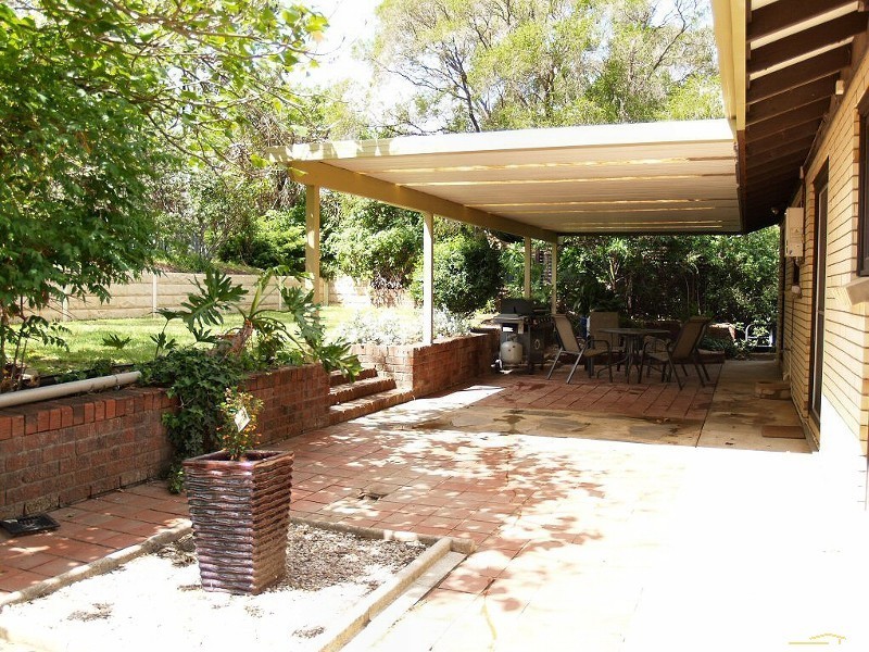 27 Parkview Drive, Tea Tree Gully SA 5091