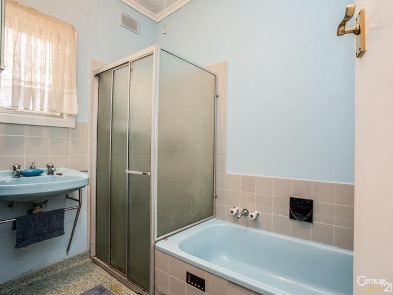 9 Mettika Ave, Ingle Farm SA 5098