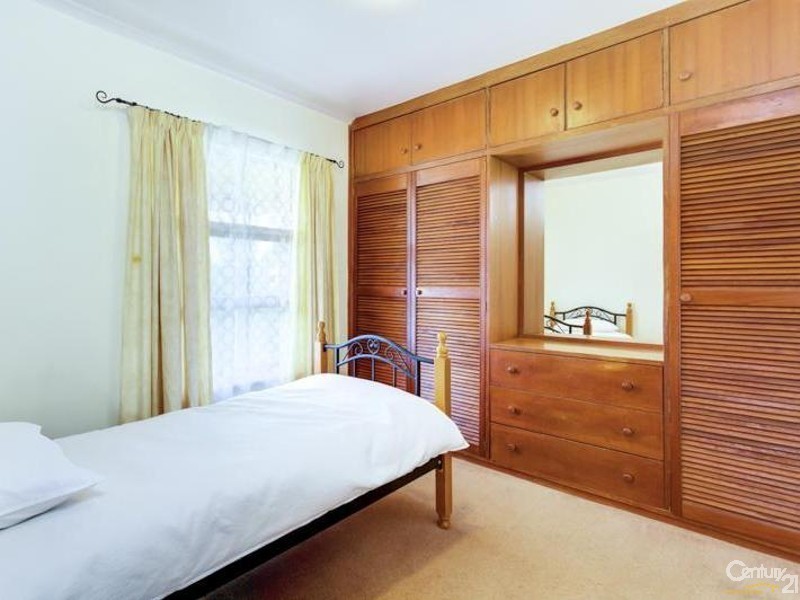 13 Nanette Road, Valley View SA 5093