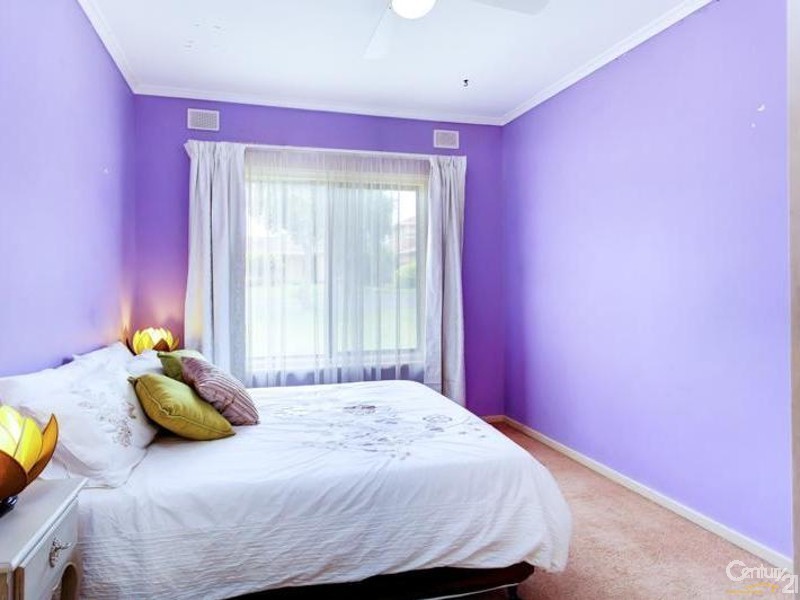 13 Nanette Road, Valley View SA 5093
