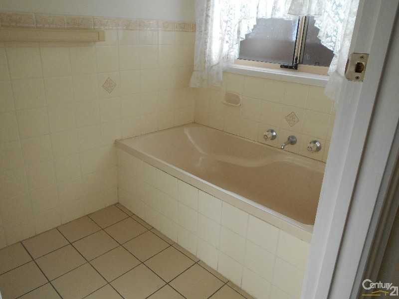 28 ERIC NEAL COURT, Enfield SA 5085