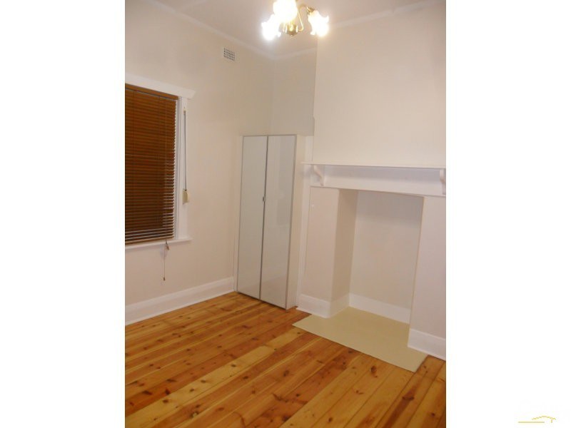 20 HENRIETTA, Prospect SA 5082
