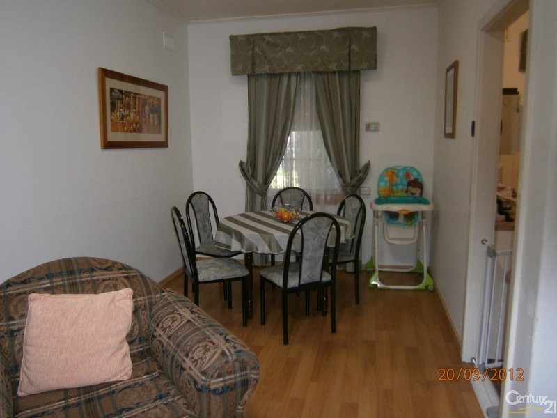 16 PEMBERTON STREET, Oaklands Park SA 5046