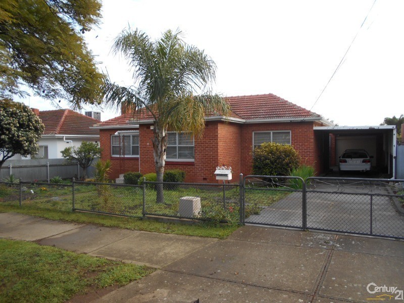 8 Manuel Ave, Blair Athol SA 5084