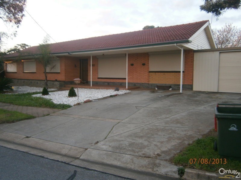 24 Aquamarine Drive, Salisbury East SA 5109