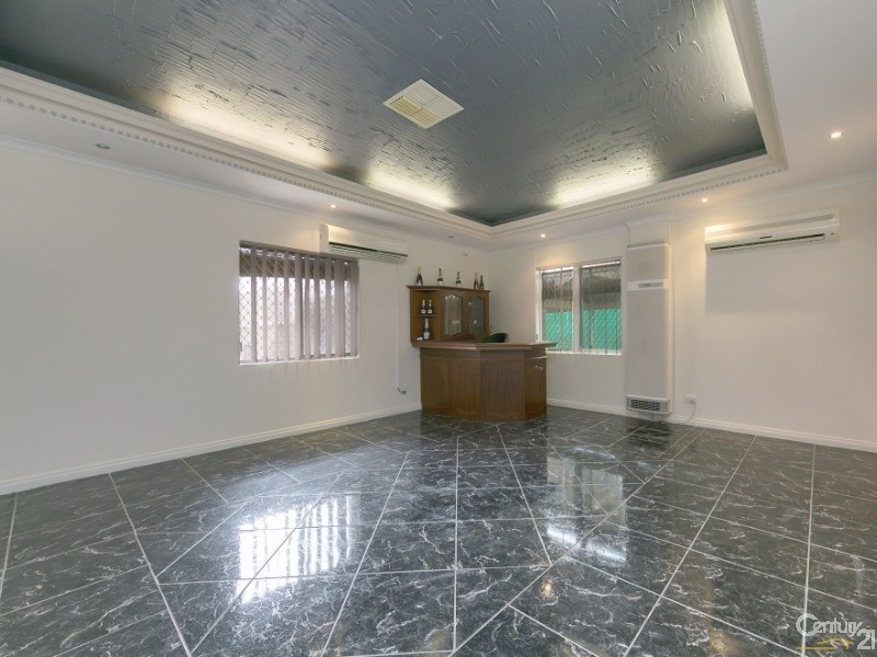 3 Deakin St, Blair Athol SA 5084