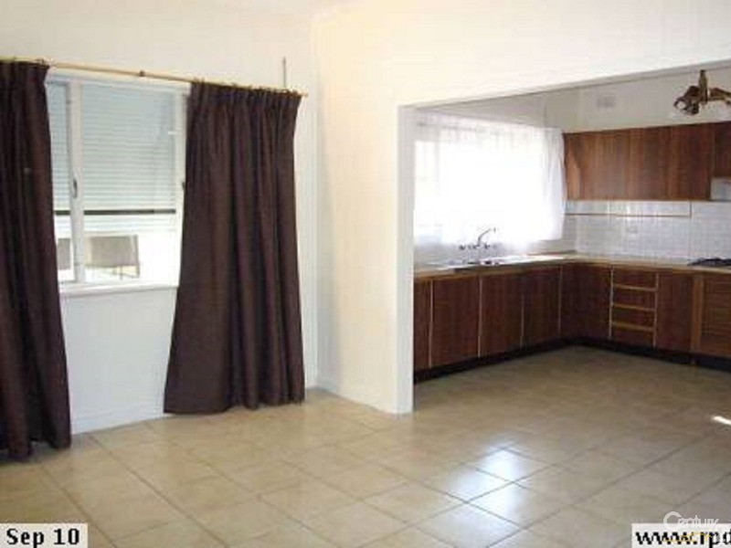 44 EXETER TERRACE, Devon Park SA 5008