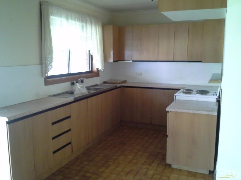 10 WATTLE AVENUE, Dry Creek SA 5094