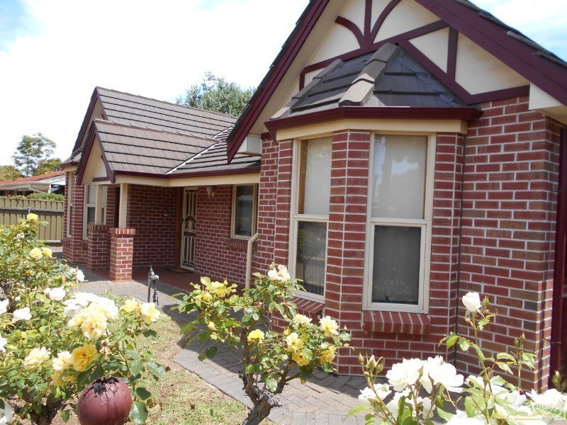 12 BROOKE STREET, Broadview SA 5083