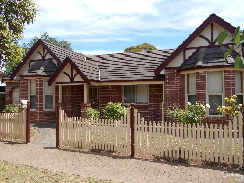 12 BROOKE STREET, Broadview SA 5083