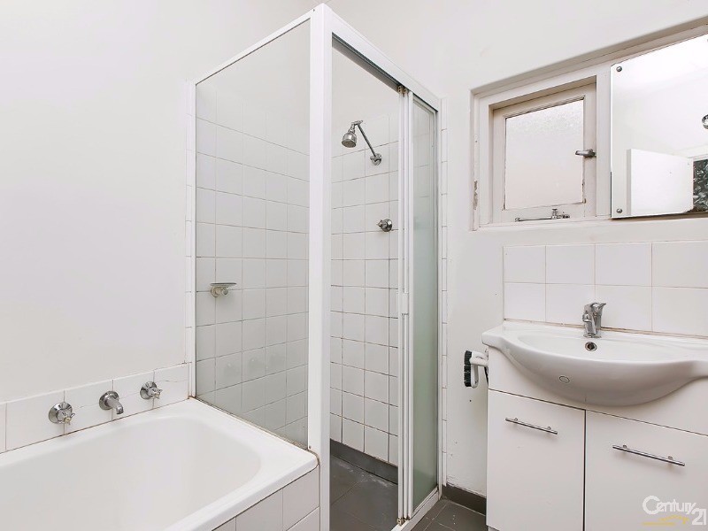 17 Buccleuch Ave, Findon SA 5023