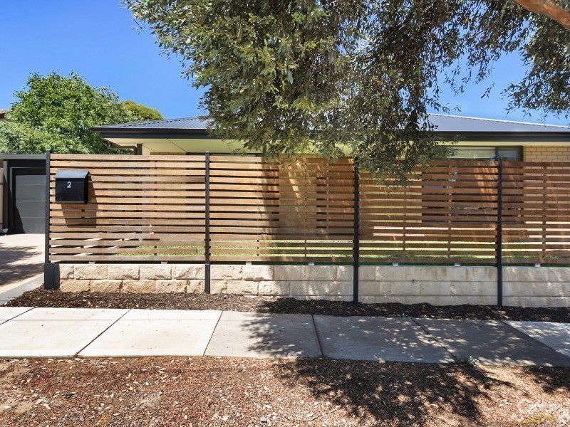 2 Jerome St, Christie Downs SA 5164