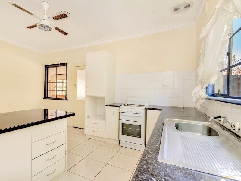 42 Bowman Crescent, Enfield SA 5085