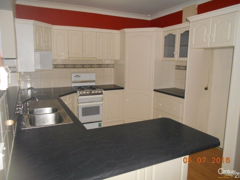 5 LIBERMAN ROAD, Para Hills SA 5096