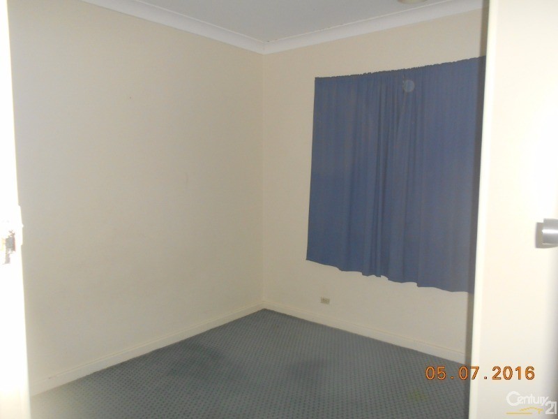 5 LIBERMAN ROAD, Para Hills SA 5096