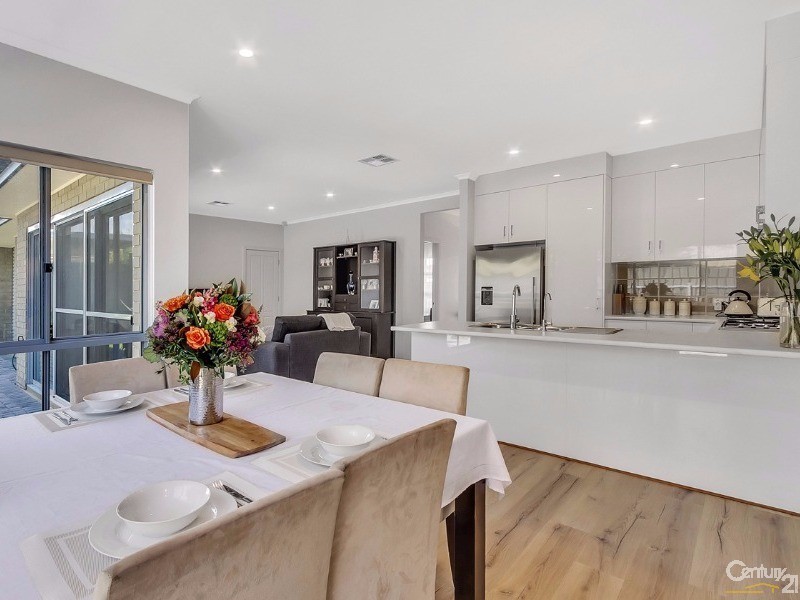 1C Crossley Ave, Croydon Park SA 5008