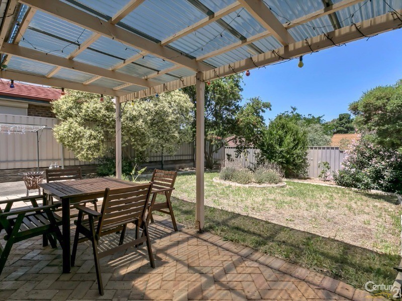 17 Bowman Crescent, Enfield SA 5085