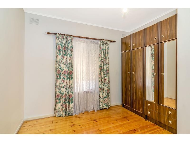 13 BARLI CRESCENT, Gepps Cross SA 5094