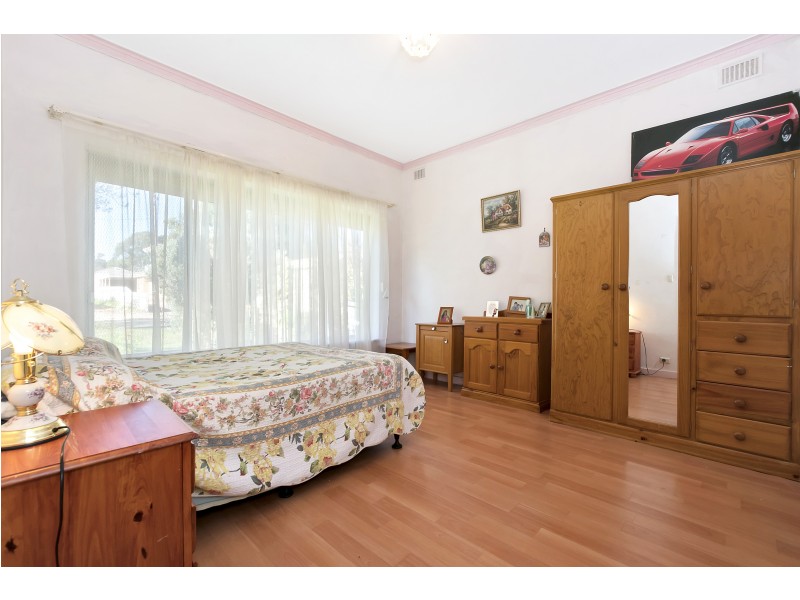 7 Greenwillow Ave, Paradise SA 5075