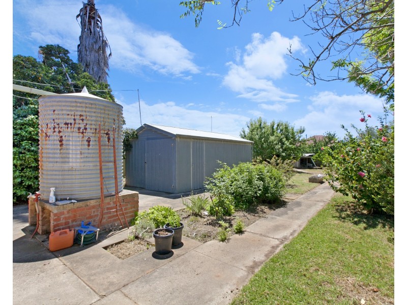 24 Auburn Crescent, Croydon Park SA 5008
