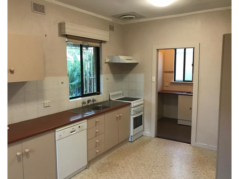 4 Lancia Road, Croydon SA 5008